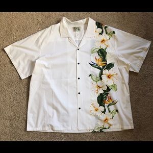 NWOT Ky's Hawaiian Mens Floral Button Down Shirt